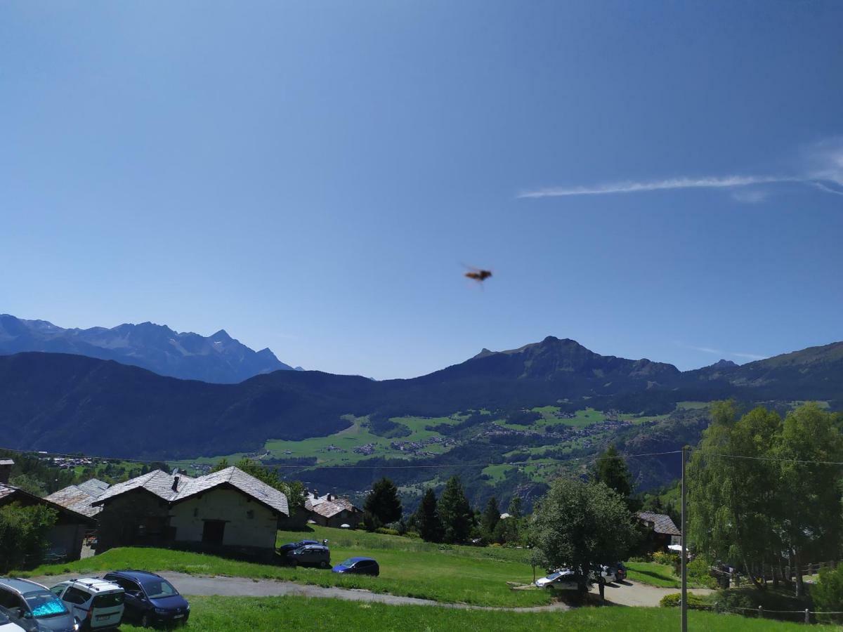 Chez Tonton Wi-Fi Villa Aosta Exteriör bild