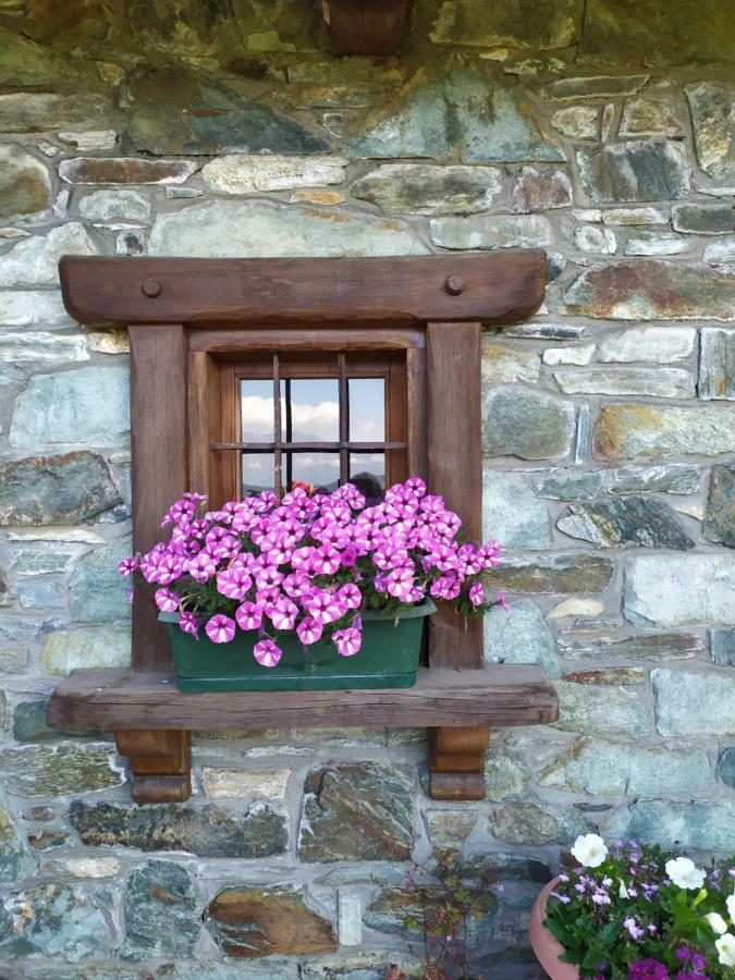 Chez Tonton Wi-Fi Villa Aosta Exteriör bild