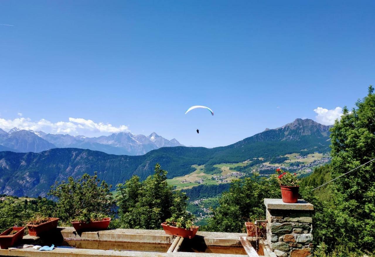 Chez Tonton Wi-Fi Villa Aosta Exteriör bild